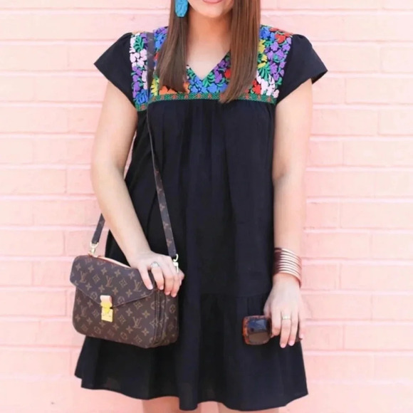 j.Marie Linen Embroidered Floral Swing Dress - Picture 1 of 9